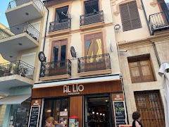 Cervecería "Al lío"