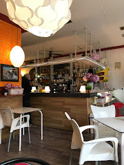 Cleo`S