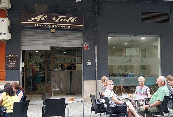 Bar Cafetería al tall