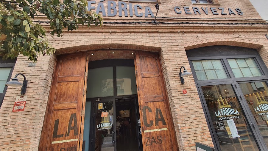La Fábrica