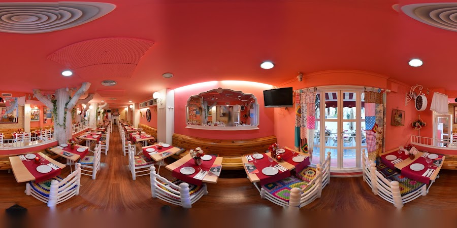 Restaurante María Mandiles Plaza de la Virgen